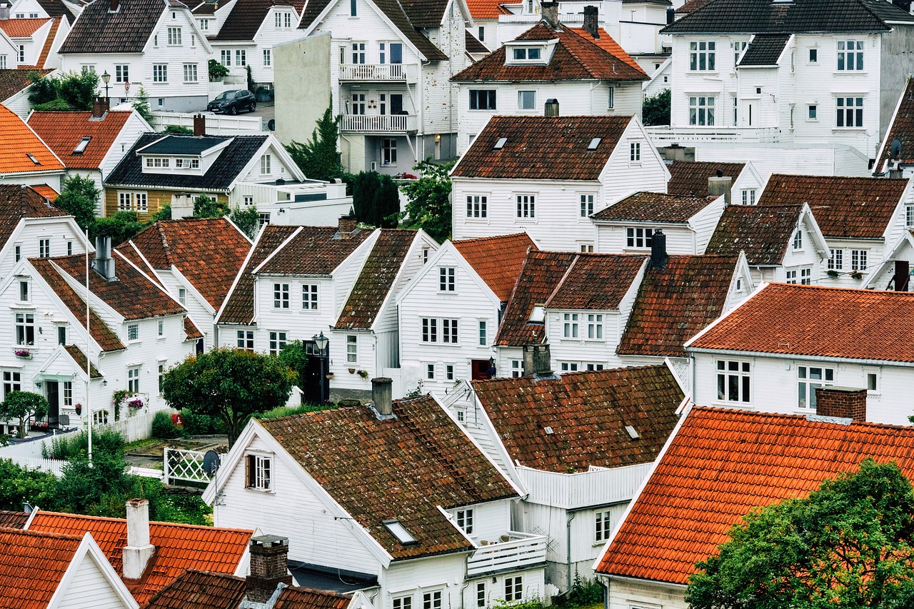 discover the ins and outs of property investment with our comprehensive guide. learn effective strategies, market trends, and tips to maximize your returns while navigating the real estate landscape. start building your wealth through smart property choices today!